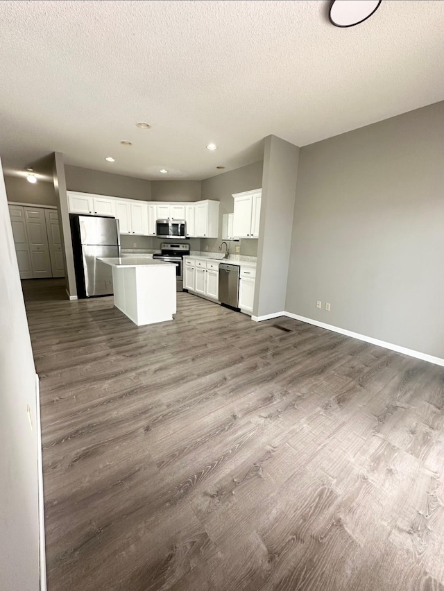 401 Hickory Ln N, Oakdale, MN 55128 - photo 23