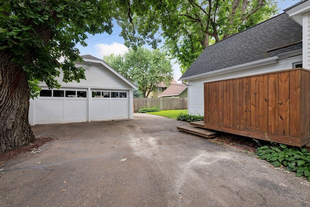2432 Pleasant Ave, Minneapolis, MN 55404 - view of detached garage