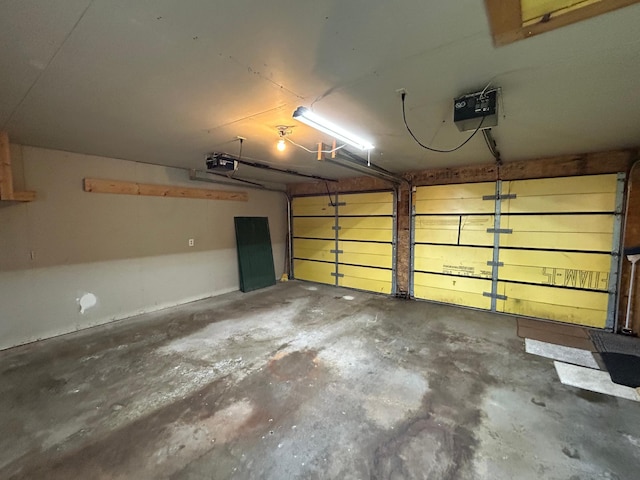 353 River Dr, Park Rapids, MN 56470 - garage with a garage door opener