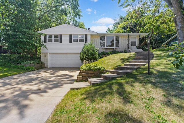 758 Sextant Ave W, Roseville, MN 55113 - photo 1