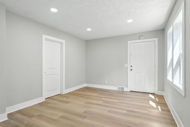 3520 18th Ave S, Minneapolis, MN 55407 - photo 16
