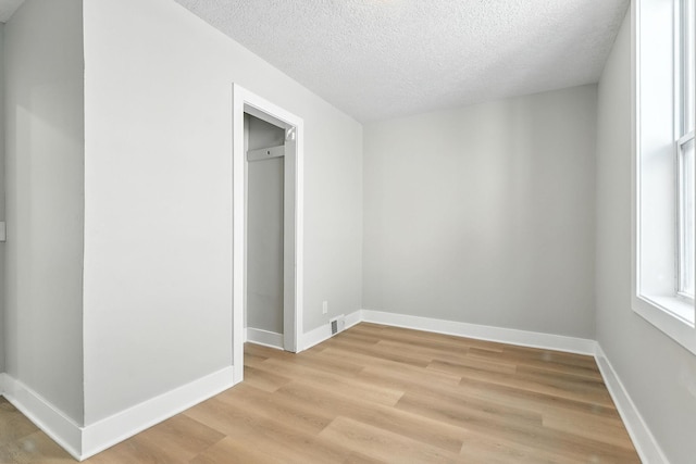 3520 18th Ave S, Minneapolis, MN 55407 - photo 17