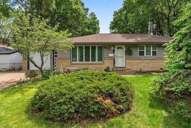 6371 7th St NE, Fridley, MN 55432 - photo 3