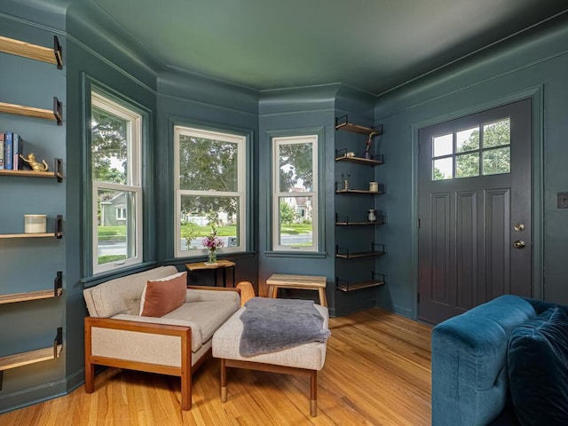 5529 1st Ave S, Minneapolis, MN 55419 - sitting room featuring light wood-style flooring