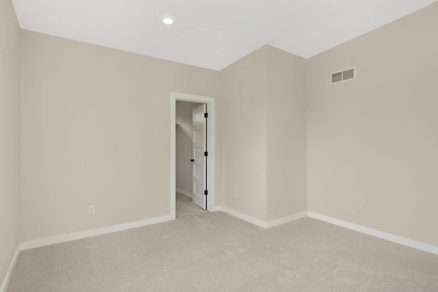 4640 Portland Ave, Minneapolis, MN 55407 - unfurnished room featuring light colored carpet and recessed lighting