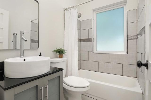 4640 Portland Ave, Minneapolis, MN 55407 - bathroom with vanity and shower / bath combo with shower curtain