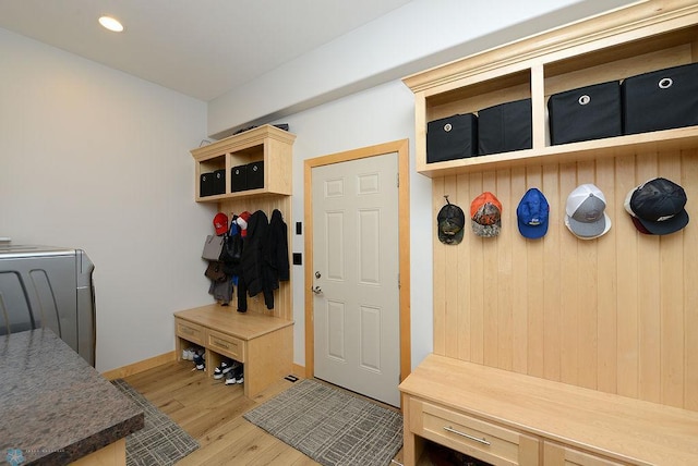 4703 Woodhaven St S, Fargo, ND 58104 - mudroom featuring light wood-style flooring, washer / clothes dryer, and recessed lighting