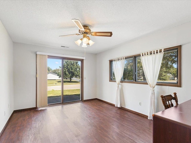 15722 Griffon Ct, Apple Valley, MN 55124 - photo 16