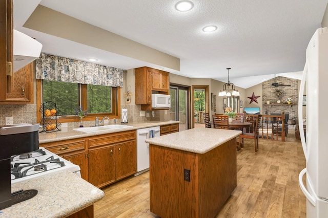 4711 White Oak Ct, Eagan, MN 55122 - photo 12