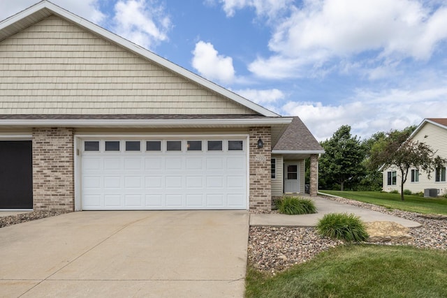 2590 Hawk Ridge Ct SE, Rochester, MN 55904 - photo 1