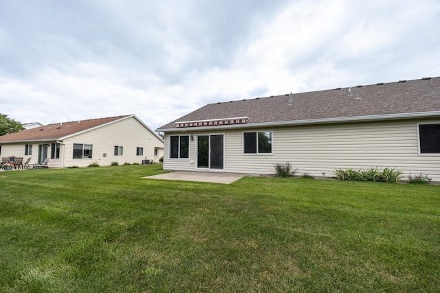 2590 Hawk Ridge Ct SE, Rochester, MN 55904 - photo 2