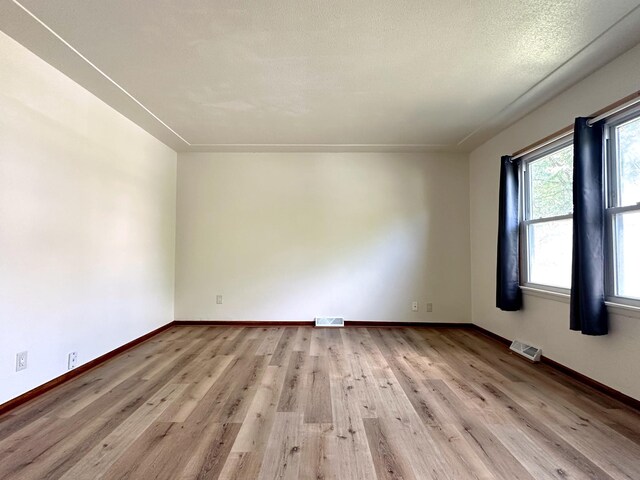 1332 Logan Ave N, Minneapolis, MN 55411 - photo 4