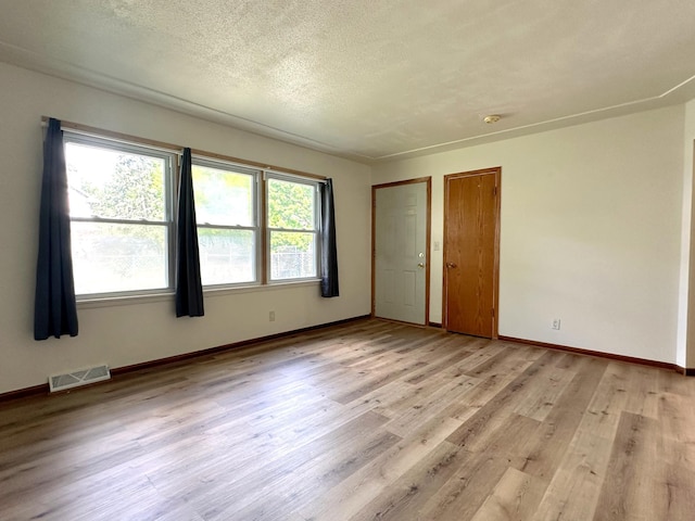 1332 Logan Ave N, Minneapolis, MN 55411 - photo 6