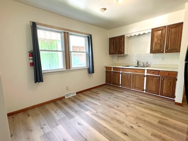 1332 Logan Ave N, Minneapolis, MN 55411 - photo 7