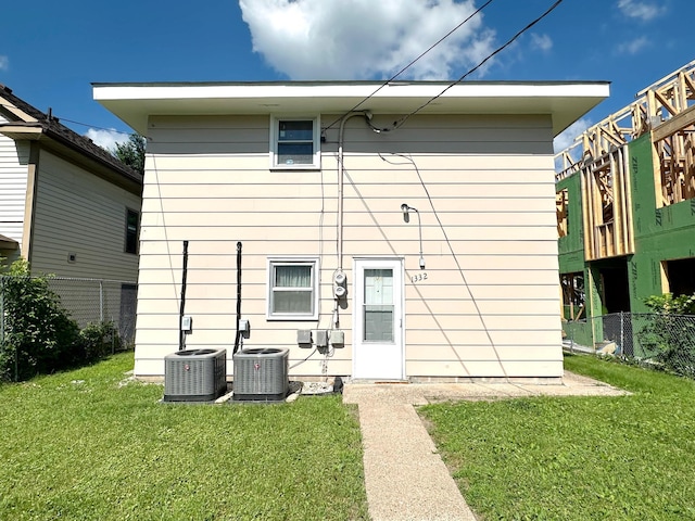 1332 Logan Ave N, Minneapolis, MN 55411 - photo 12