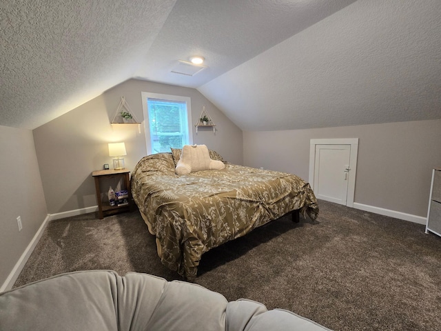818 Kenwood St, Alexandria, MN 56308 - bedroom featuring carpet, vaulted ceiling, and a textured ceiling