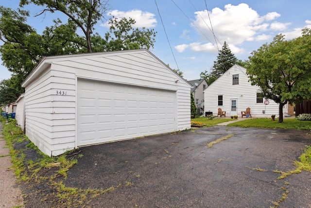 3431 Russell Ave N, Minneapolis, MN 55412 - photo 38