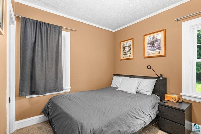 1718 Dunedin Ave, Duluth, MN 55803 - bedroom with a textured ceiling and crown molding