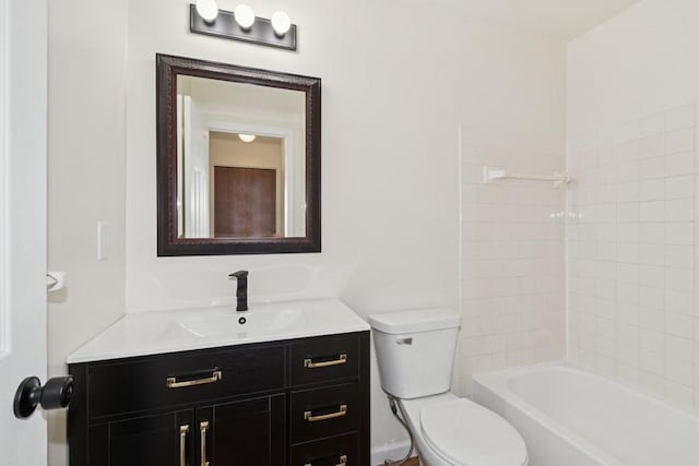 8983 Vinewood Ln N, Maple Grove, MN 55369 - bathroom with vanity and washtub / shower combination