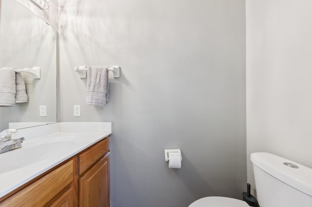 886 Coon Rapids Boulevard Extension NW, Coon Rapids, MN 55433 - bathroom with toilet and vanity