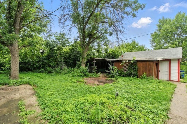 697 Tuscarora Ave, Saint Paul, MN 55102 - view of yard