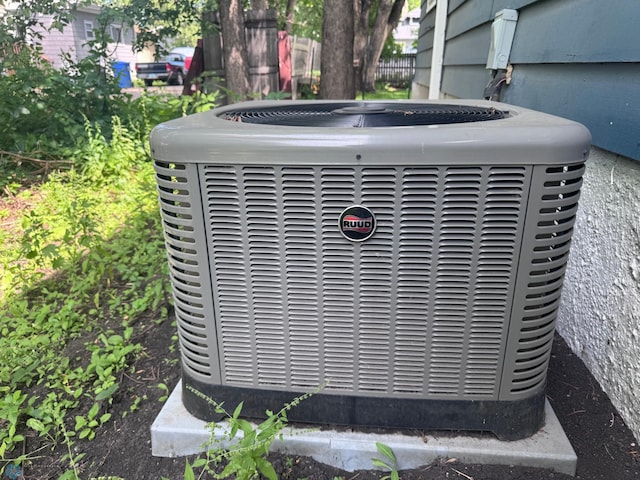 1035 University Dr N, Fargo, ND 58102 - exterior view of a central air condition unit