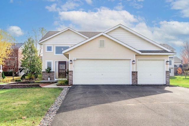 526 Hackney Ave, Shakopee, MN 55379 - photo 2