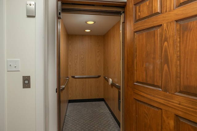 405 River St SW, Chatfield, MN 55923 - elevator featuring recessed lighting