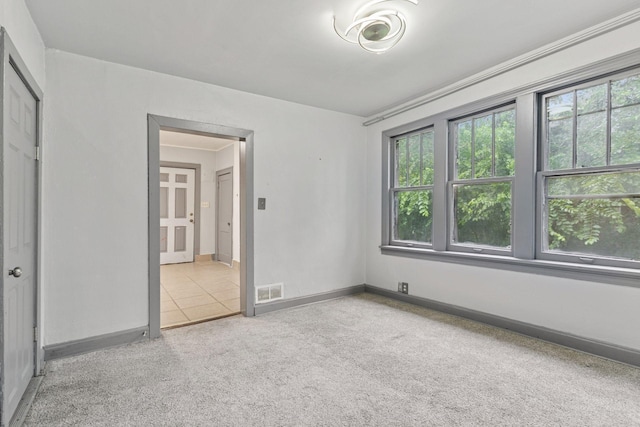 849 Woodbridge St, Saint Paul, MN 55117 - photo 2