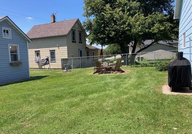 208 Benton St W, Cologne, MN 55322 - view of yard