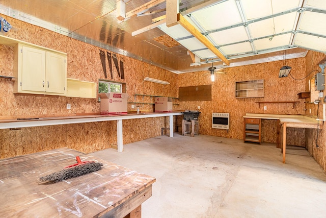 41793 Kilkenny Rd, Kilkenny, MN 56052 - garage featuring a workshop area and heating unit