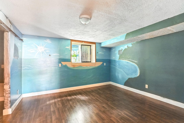 453 Van Dyke St, Saint Paul, MN 55119 - empty room featuring hardwood / wood-style flooring and a textured ceiling