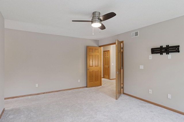 4116 River Run, Savage, MN 55378 - empty room featuring light carpet and a ceiling fan
