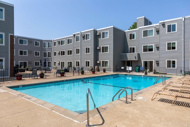 333 8th St SE Unit 304, Minneapolis, MN 55414 - photo 37