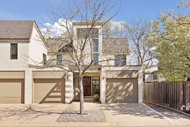 3666 Towndale Dr, Bloomington, MN 55431 - photo 2