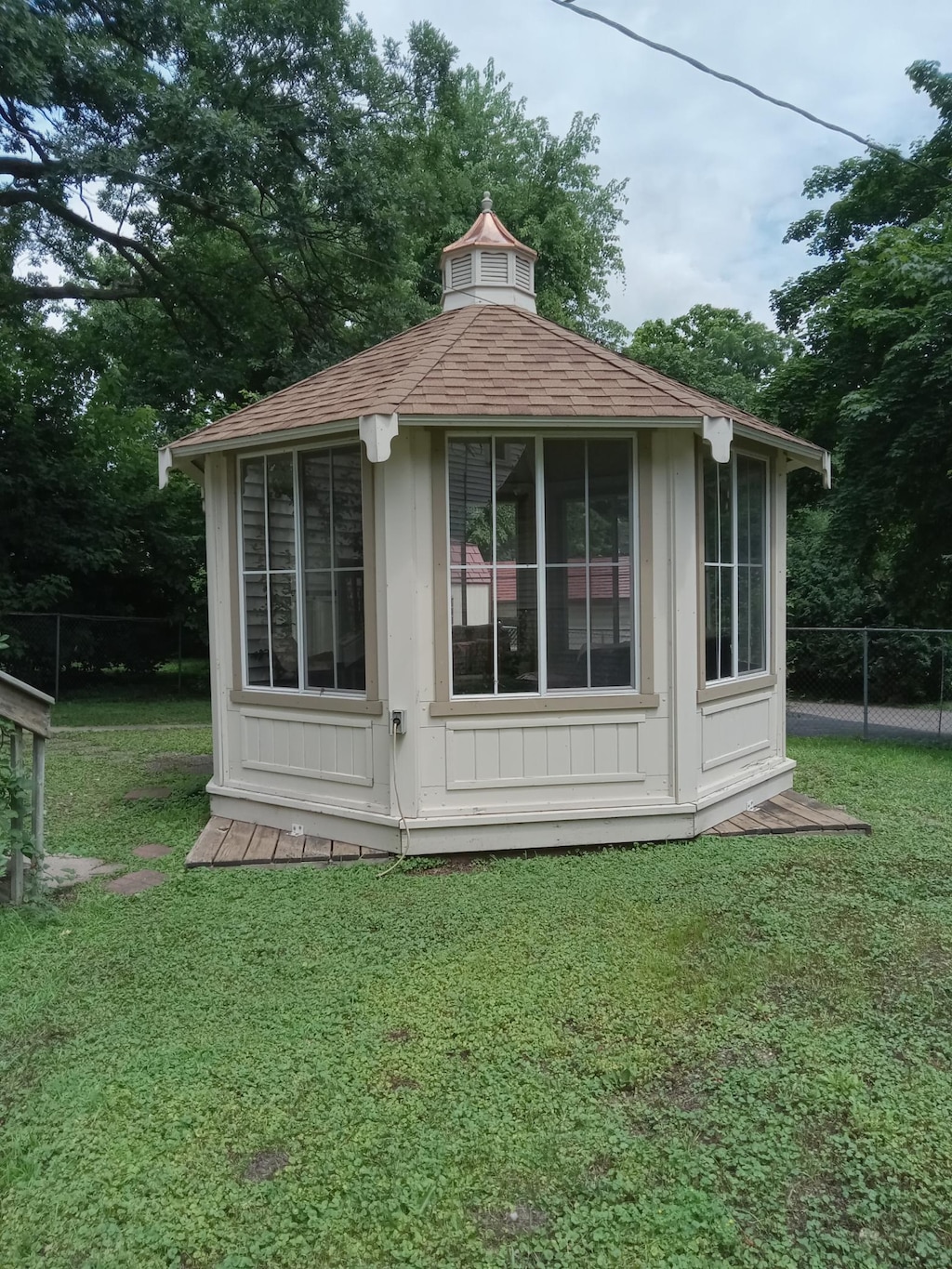 3266 Owasso Blvd, Shoreview, MN 55126 - view of outbuilding