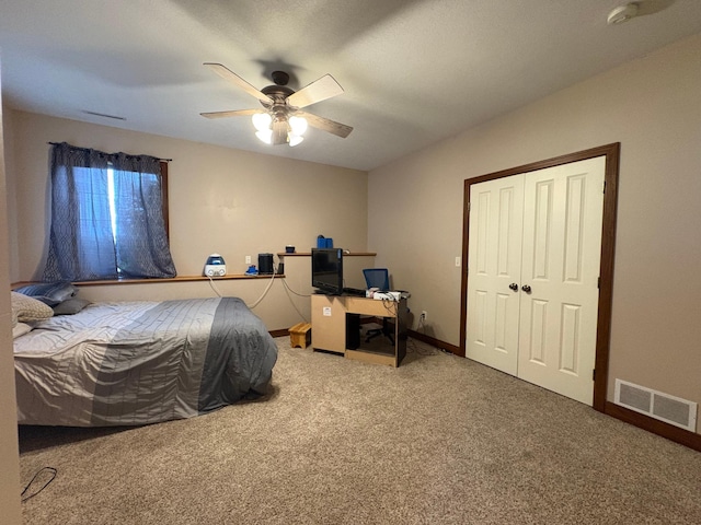 53030 254th Ave, Plainview Twp, MN 55964 - bedroom featuring carpet, a desk, and a ceiling fan