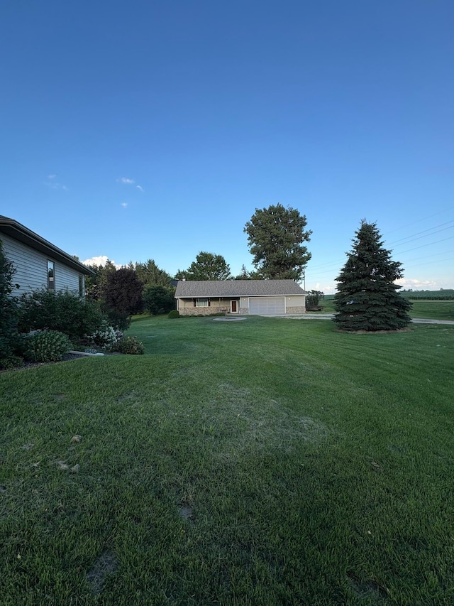 53030 254th Ave, Plainview Twp, MN 55964 - view of grassy yard
