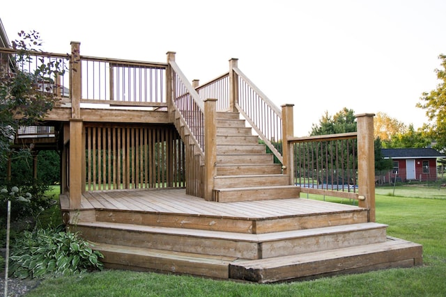 53030 254th Ave, Plainview Twp, MN 55964 - deck featuring stairway