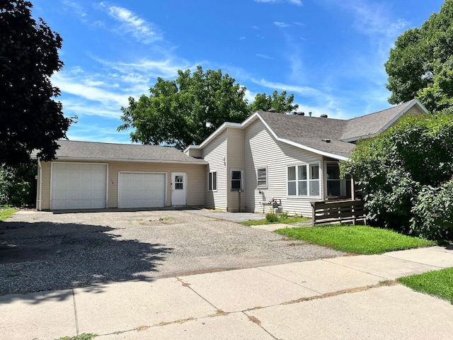 124 4th St S, Waterville, MN 56096 - photo 1