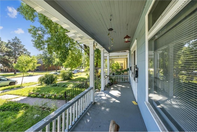 2827 Lyndale Ave N, Minneapolis, MN 55411 - photo 3