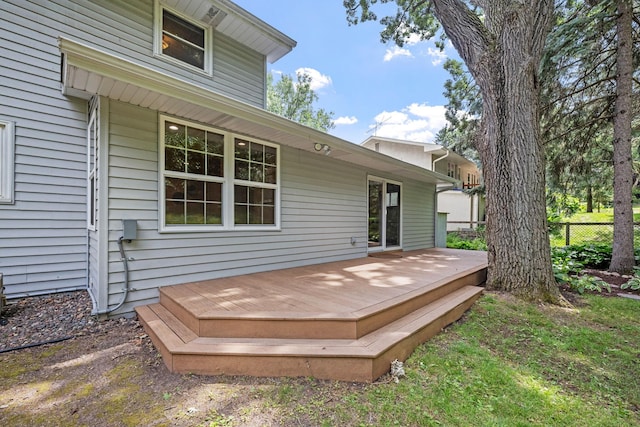 1762 Canyon Ln, New Brighton, MN 55112 - view of deck