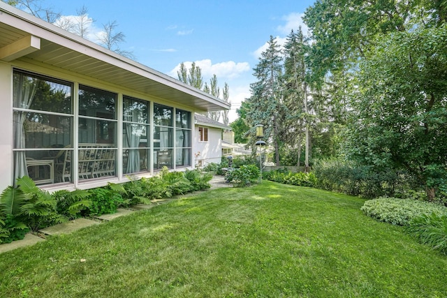 3330 Belden Dr NE, Saint Anthony, MN 55418 - view of green lawn