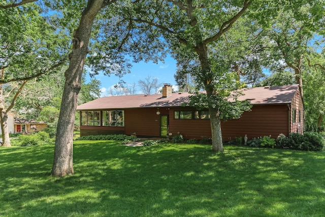 789 Viking Dr E, Little Canada, MN 55117 - single story home with a chimney and a front lawn