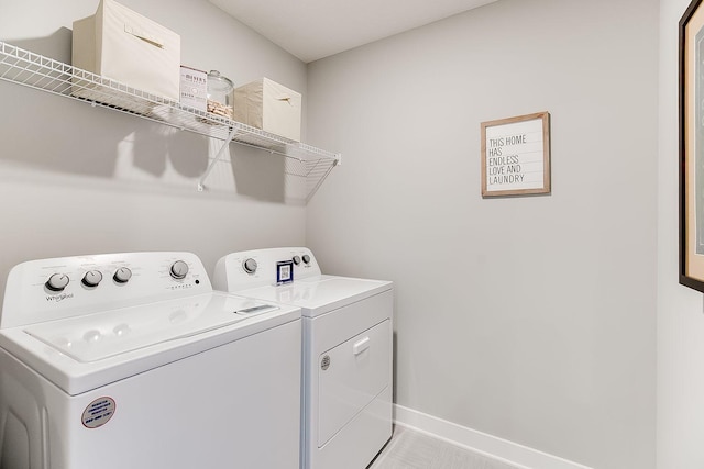474 Blueridge St SW, Delano, MN 55328 - laundry room featuring washer and clothes dryer and baseboards