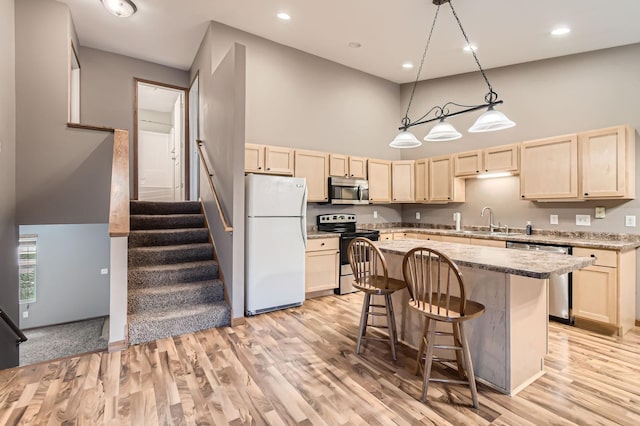 314 7th St E, Hastings, MN 55033 - photo 4