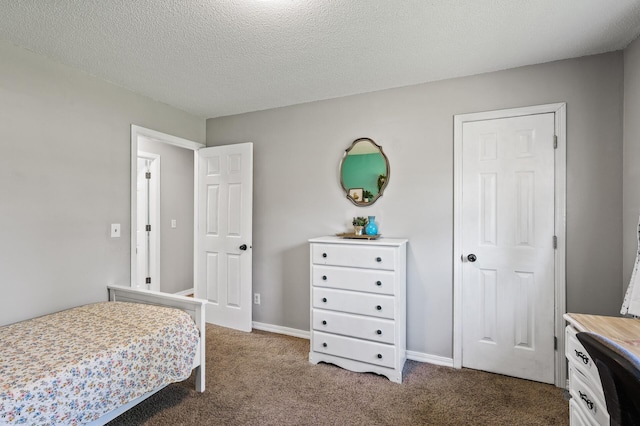 7635 165th Ave NE, Columbus, MN 55025 - bedroom featuring carpet flooring and a textured ceiling