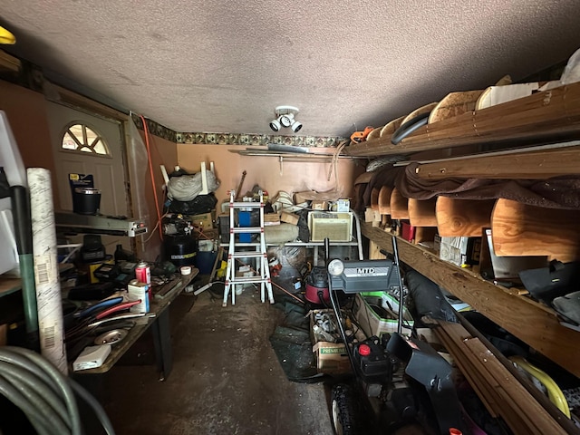 402 Grouse St, Sandstone, MN 55072 - view of storage
