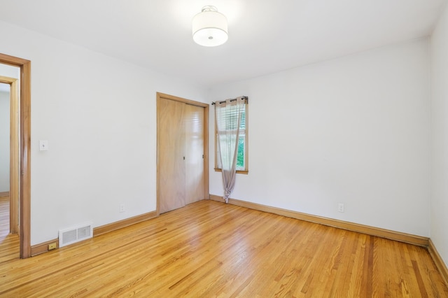 3355 Central Ave NE, Minneapolis, MN 55418 - empty room featuring wood finished floors and baseboards