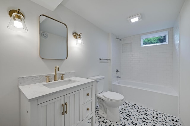 4416 46th Ave S, Minneapolis, MN 55406 - full bathroom with vanity and shower / bath combination